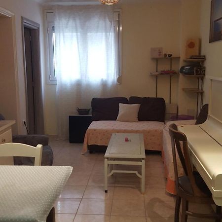 Comfy Home 35Sqm Near National Garden Афіни Екстер'єр фото