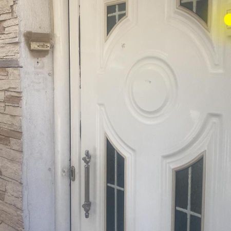 Comfy Home 35Sqm Near National Garden Афіни Екстер'єр фото